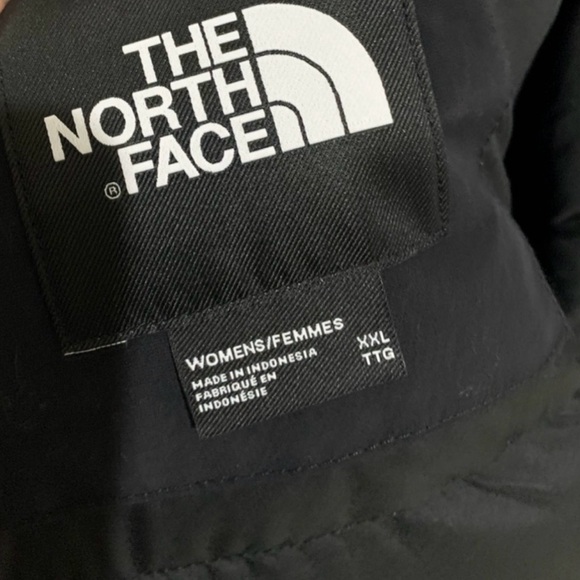 NWOT The North Face Arctic Waterproof 550-Fill
Down Parka w/ Faux Fur Trim | XXL - Picture 3 of 16